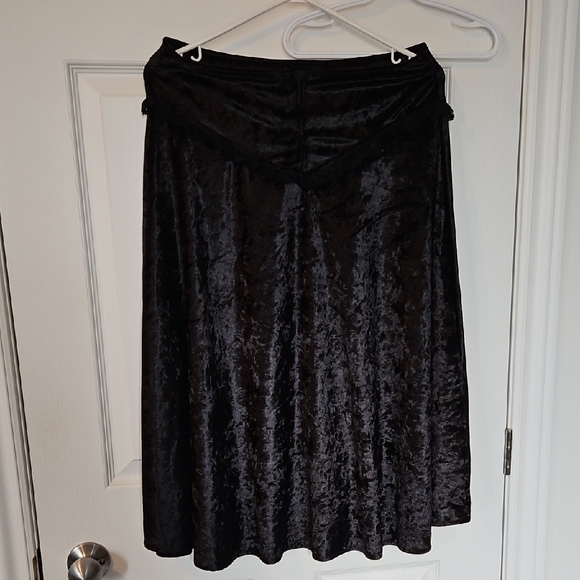 Dolls Kill Dresses & Skirts - Grave Girls black Velvet skirt